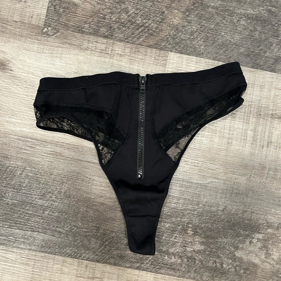 Agent Provocateur Perry Set - Picture 2 of 4